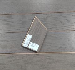 多层实木地板-七彩橡木系列-YX-002  915*127*150 