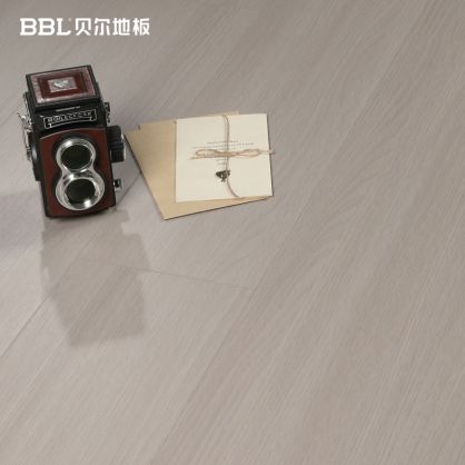 贝尔地板 优+系列 耐磨面新三层实木复合地板 BZM-6006饰面新三层 13mm