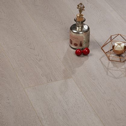 贝尔地板 SKY002 新金牛座 十二星座系列 强化复合木地板 12mm【新品1218*199*12mm】