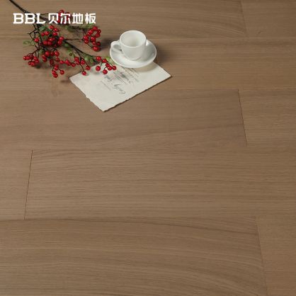 贝尔地板 实木复合地板 芯三层系列  芯三层     橡木  ZN011