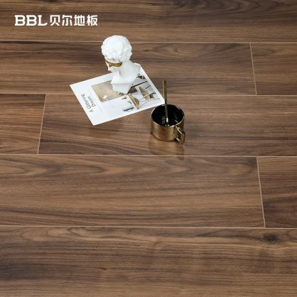 贝尔地板 BZM-2102 本色胡桃 耐磨面多层实木复合地板 15mm